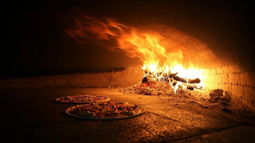 Süryani köylerinde odun ateşinde pizza modası