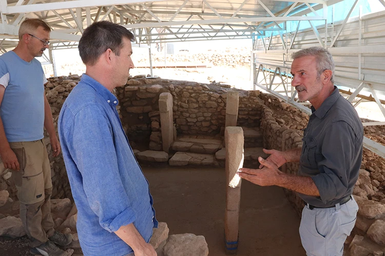 Göbeklitepe'de ‘beton kullanıldığı’ suçlamasına kazı başkanından açıklama  