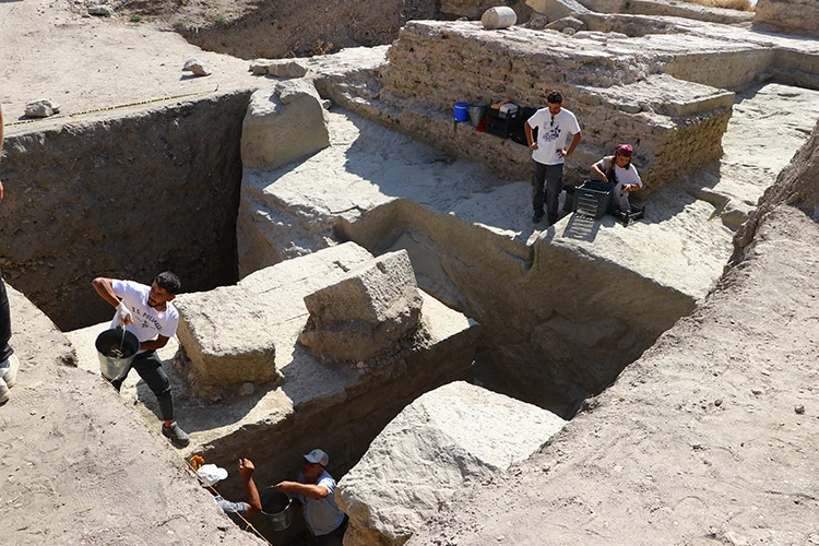 Göbeklitepe'den sonra en büyük keşif: Trakya'da 'Trak Tapınağı' bulundu!