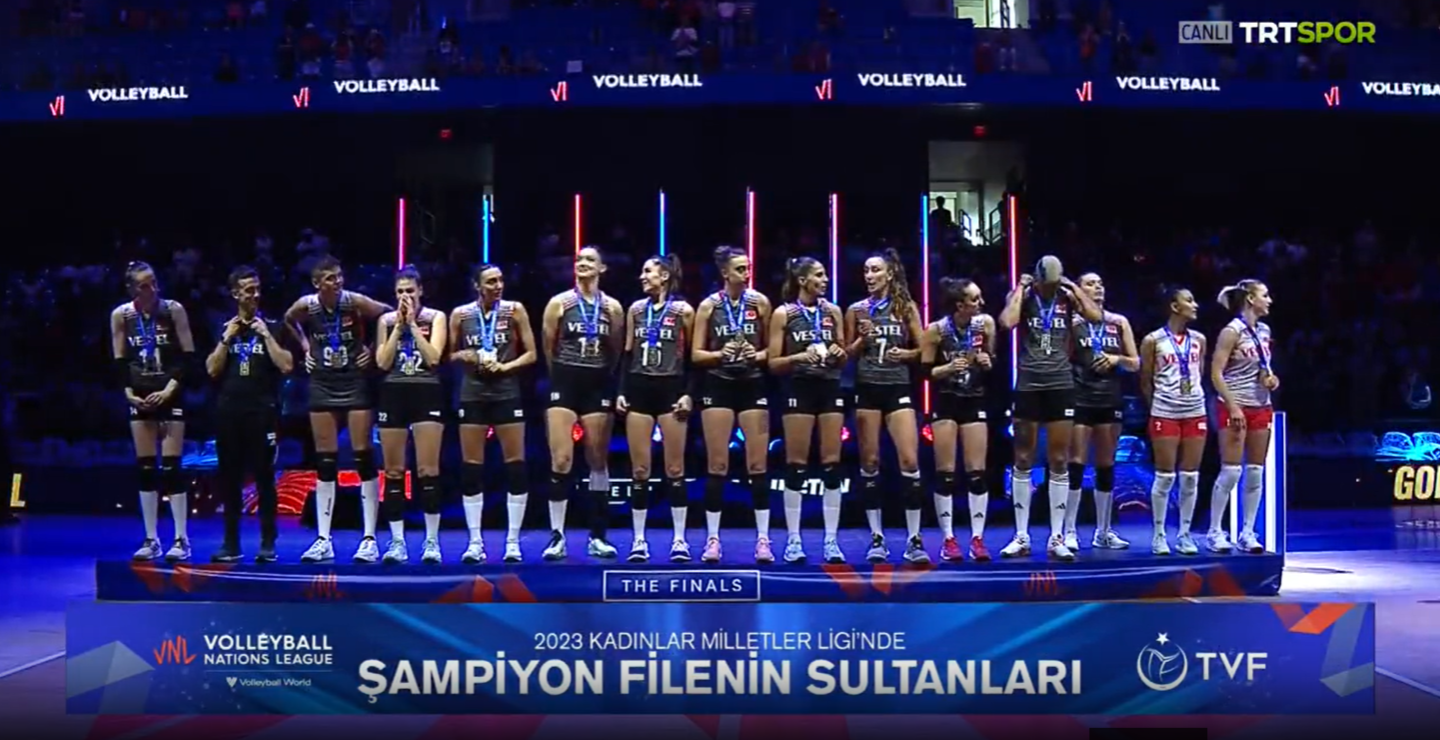 A Milli Kadın Voleybol Milli Takımımız dünya şampiyonu