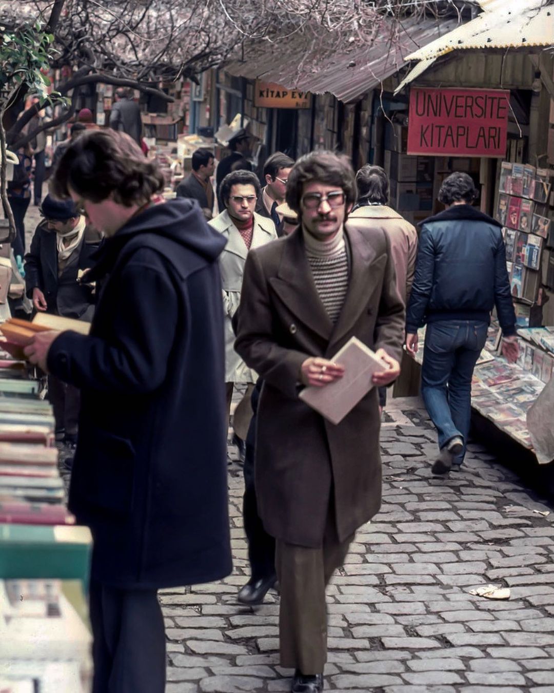 Beyazıt Sahaflar Çarşısı (1977)