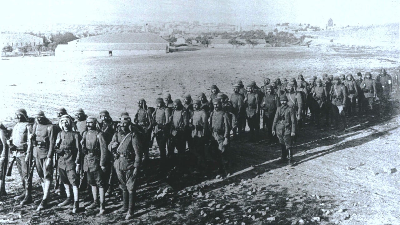 Çanakkale Savaşı'nı yeniden yaşatan inanılmaz fotoğraflar 