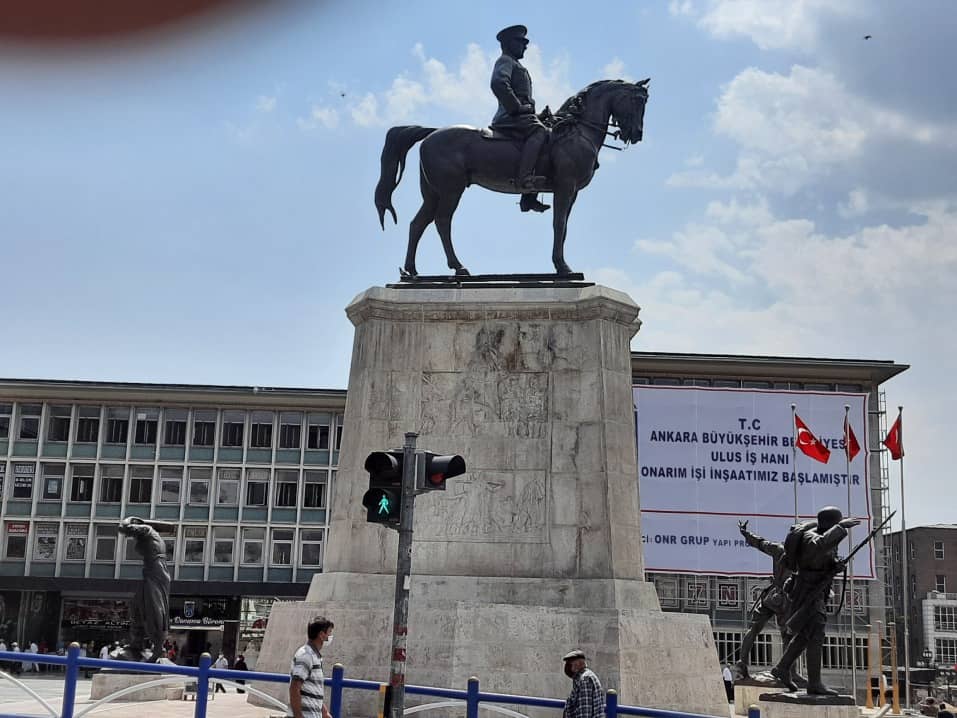 Temizlenen Ulus Zafer Anıtı bir başka güzel