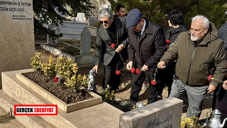 Bozlakların babası anıldı